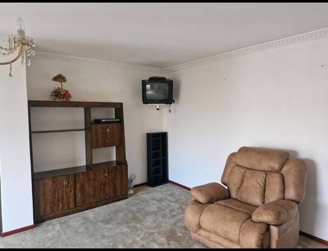 6 BEDROOM HOUSE FOR SALE IN CRAVENBY